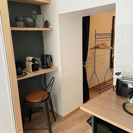 Appartement Cosy Plein Centre De Сет Экстерьер фото