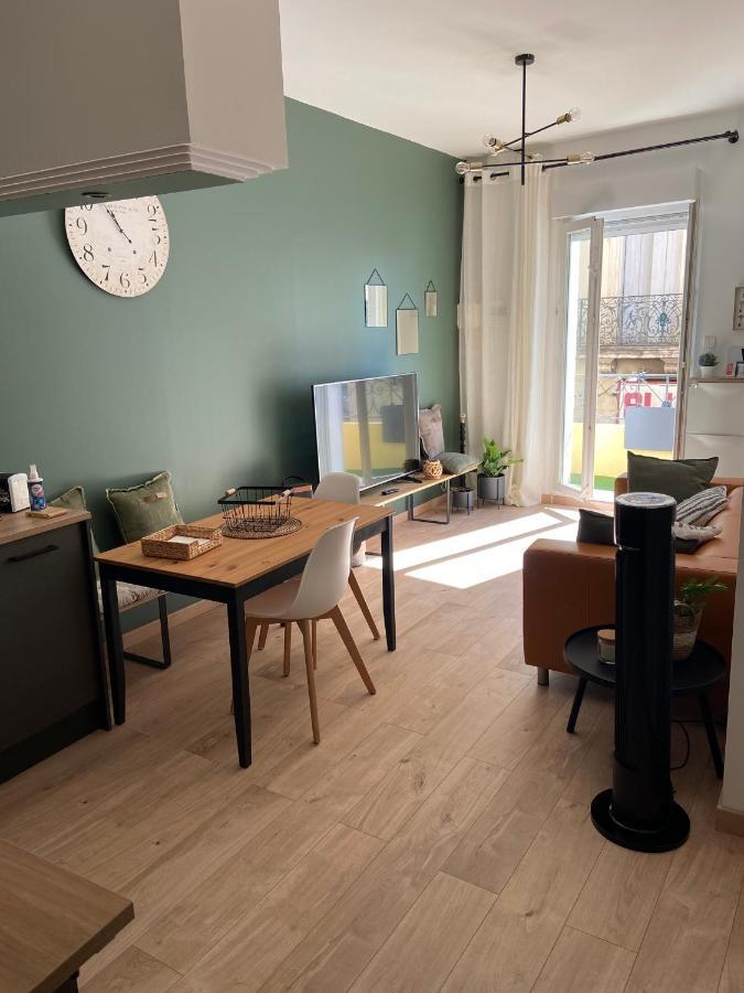 Appartement Cosy Plein Centre De Сет Экстерьер фото